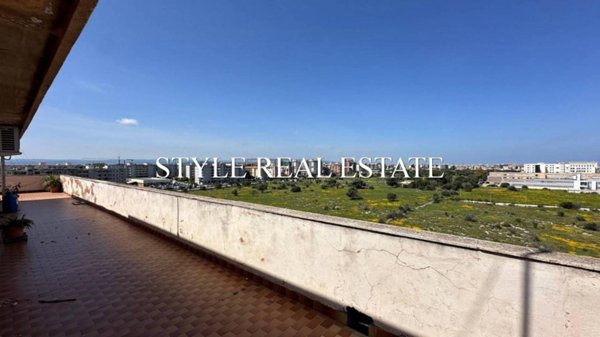 appartamento in vendita a Siracusa in zona Centro Città