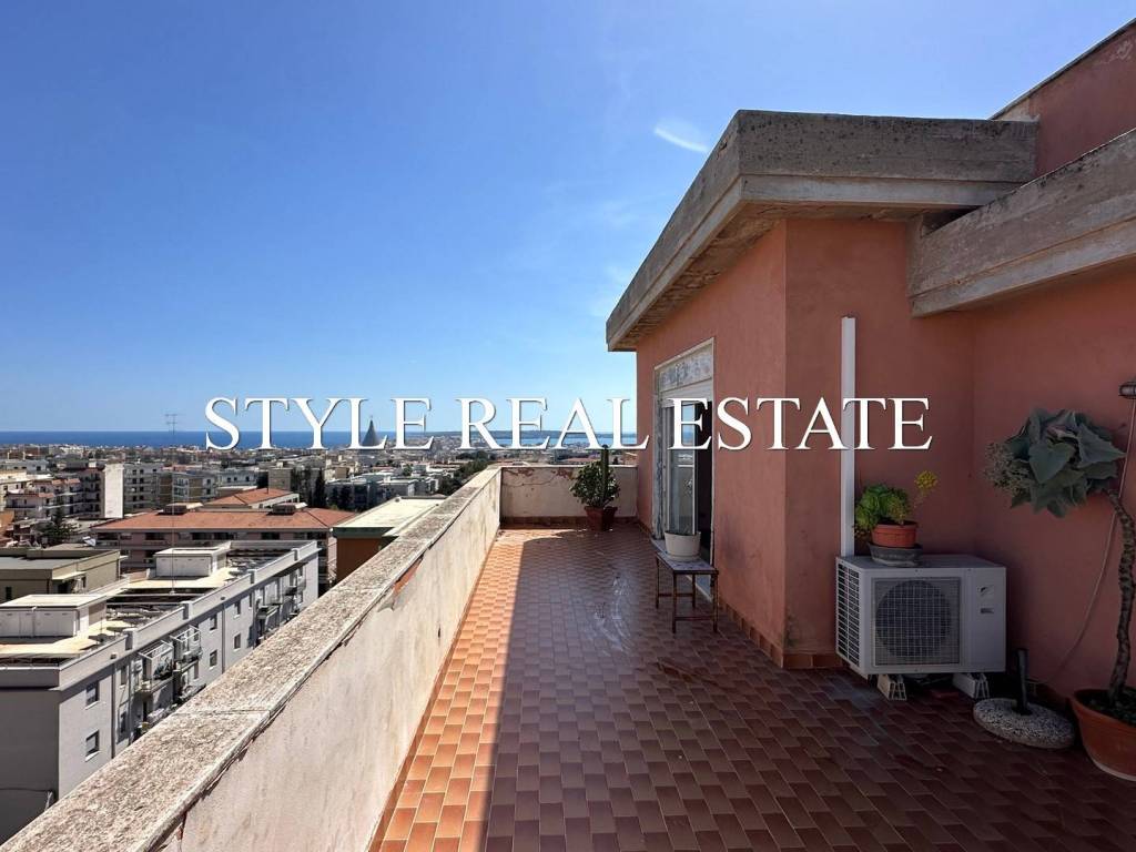 appartamento in vendita a Siracusa in zona Centro Città