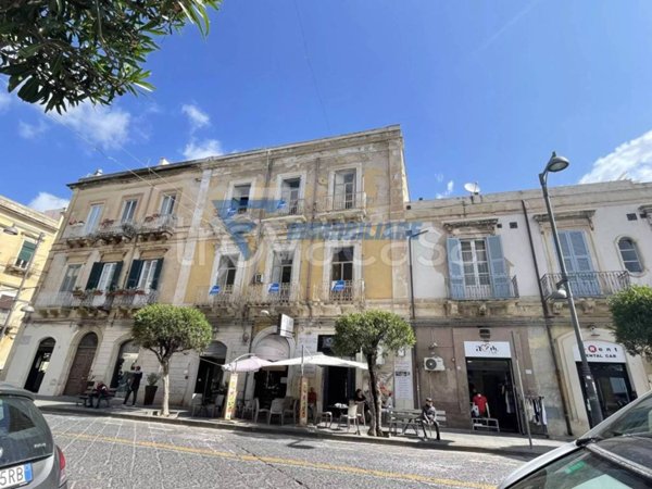 appartamento in vendita a Siracusa in zona Centro Città