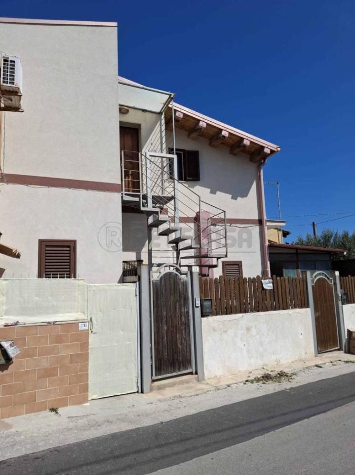 casa indipendente in vendita a Siracusa in zona Belvedere