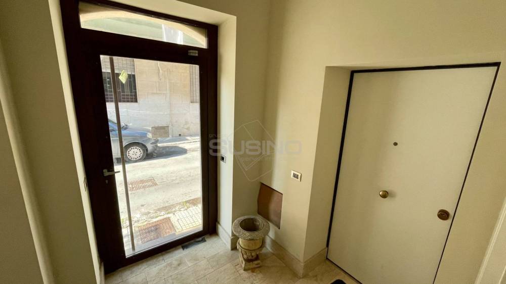 appartamento in vendita a Siracusa in zona Borgata