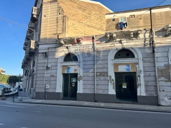 negozio in vendita a Siracusa in zona Isola Ortigia