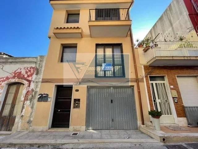 appartamento in vendita a Siracusa in zona Belvedere