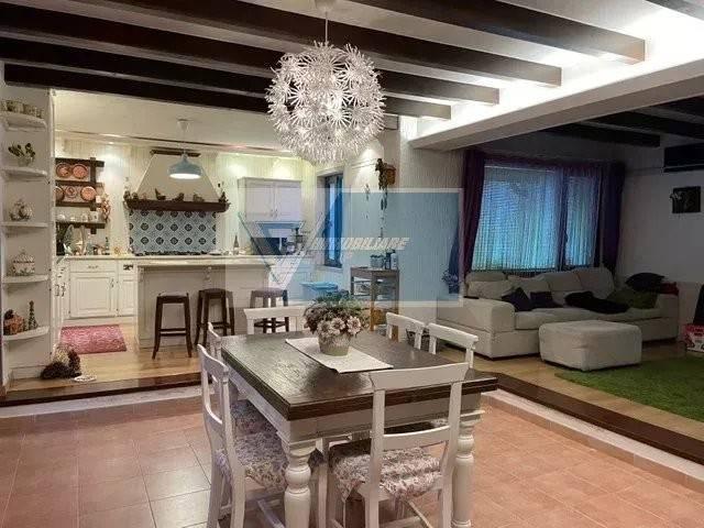 casa indipendente in vendita a Siracusa in zona Belvedere