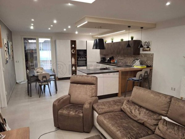 appartamento in vendita a Siracusa in zona Scala Greca