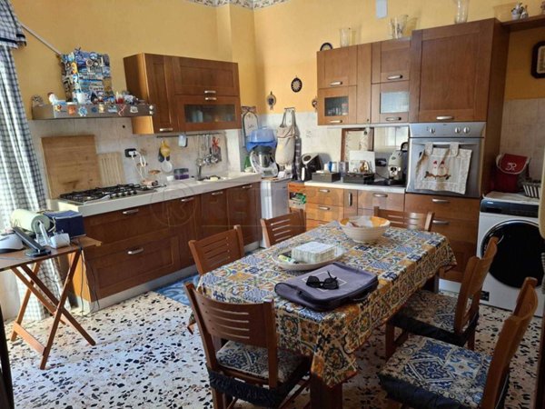 appartamento in vendita a Siracusa in zona Grottasanta