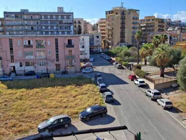 appartamento in vendita a Siracusa in zona Grottasanta