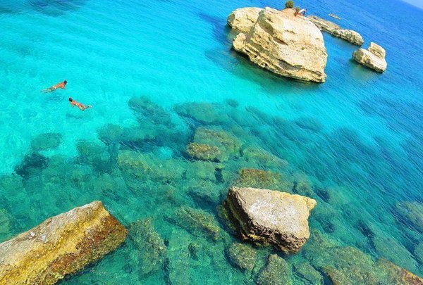 negozio in vendita a Siracusa in zona Fontane Bianche