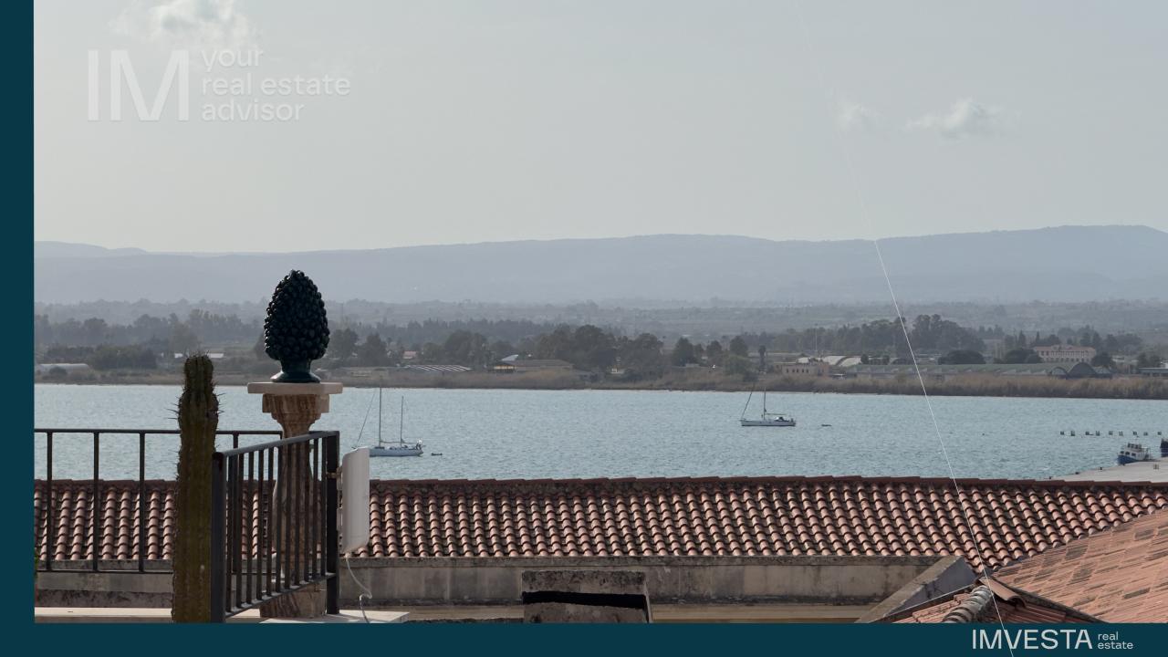 casa indipendente in vendita a Siracusa in zona Isola Ortigia
