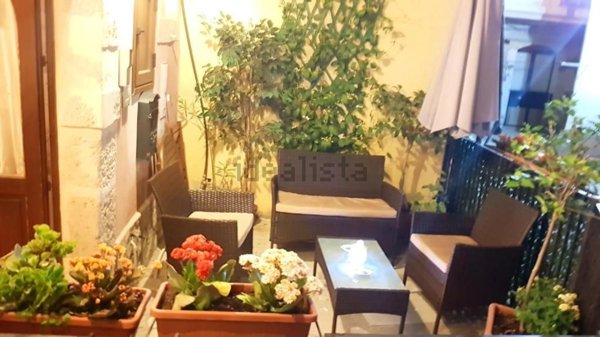 esavano in vendita a Siracusa in zona Isola / Plemmirio