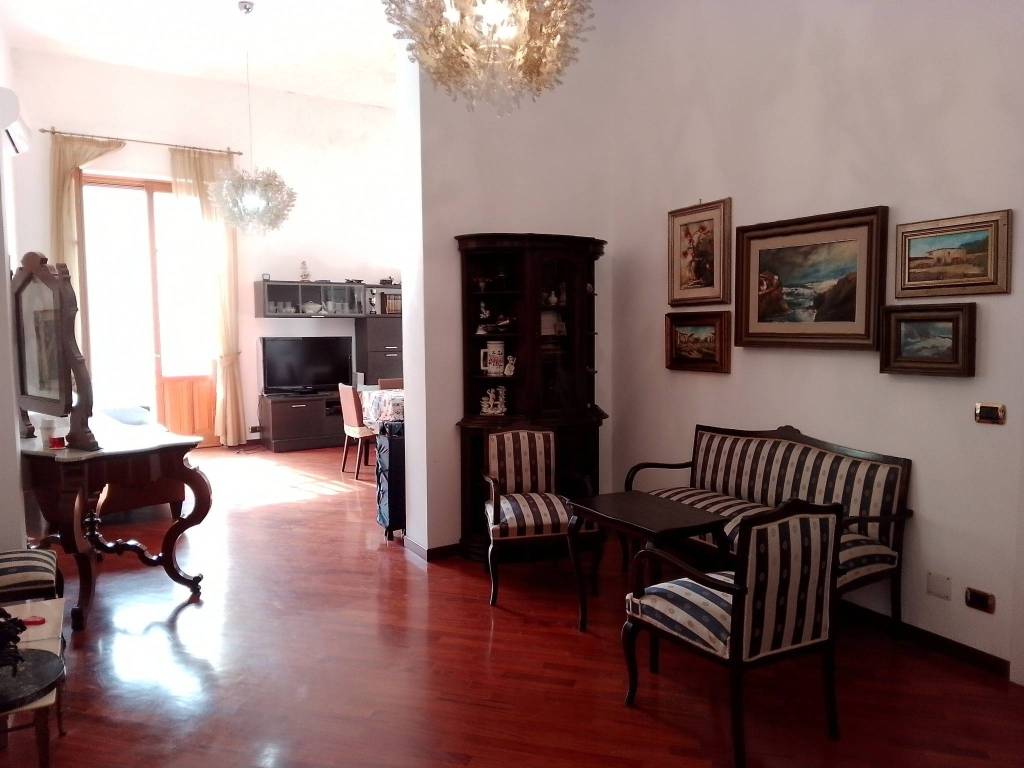 pentavano in vendita a Siracusa in zona Centro Città