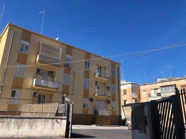 appartamento in vendita a Siracusa in zona Grottasanta