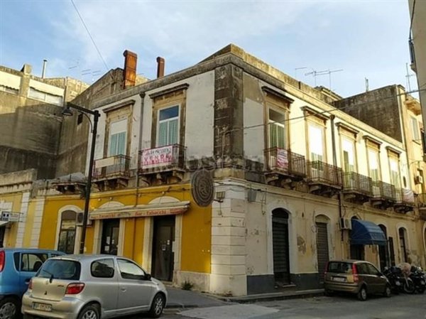 appartamento in vendita a Siracusa in zona Isola Ortigia