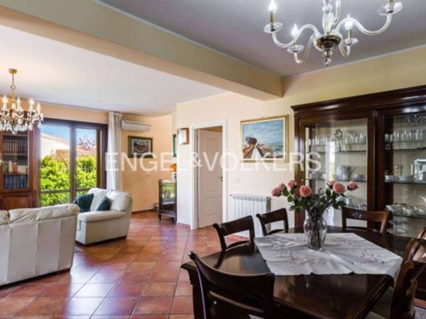 casa indipendente in vendita a Siracusa in zona Centro Città