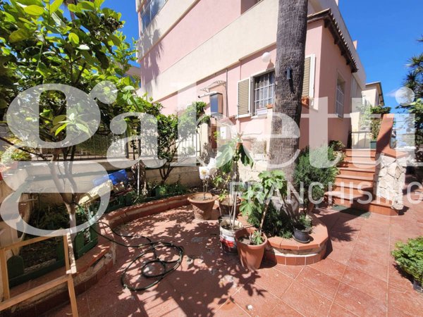 casa indipendente in vendita a Siracusa in zona Scala Greca
