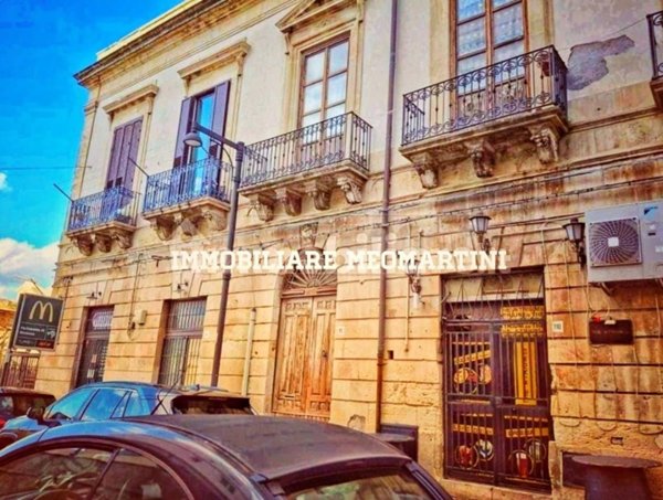 appartamento in vendita a Siracusa in zona Borgata