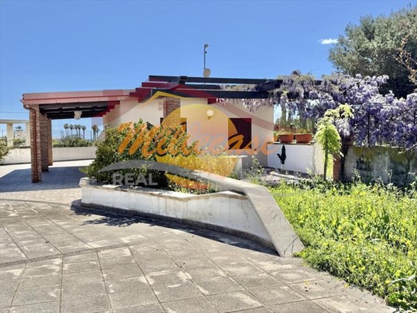 appartamento in vendita a Siracusa in zona Isola / Plemmirio