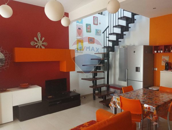 casa indipendente in vendita a Siracusa in zona Borgata
