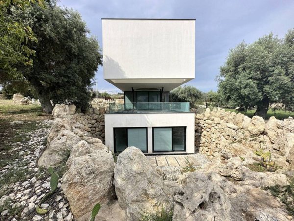 casa indipendente in vendita a Siracusa in zona Targia