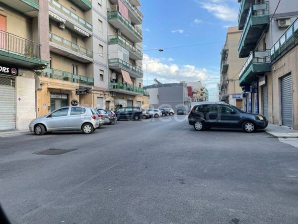 locale di sgombero in vendita a Siracusa