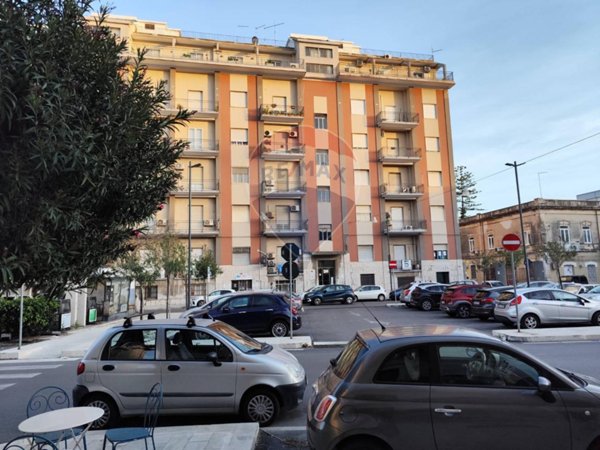 appartamento in vendita a Siracusa in zona Borgata