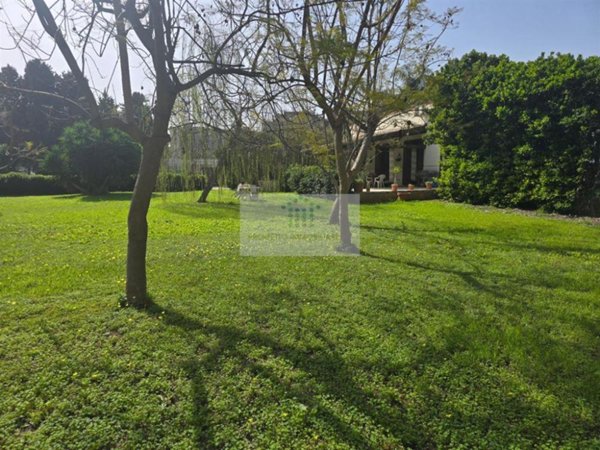 casa indipendente in vendita a Siracusa in zona Scala Greca