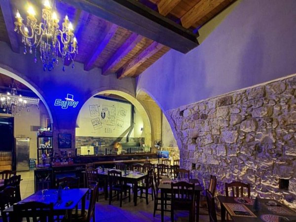 negozio in vendita a Siracusa in zona Isola Ortigia