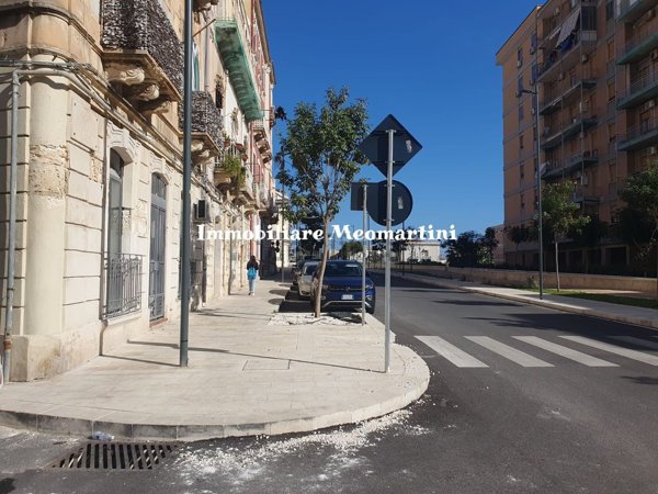 appartamento in vendita a Siracusa in zona Borgata