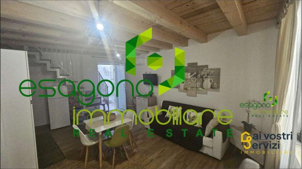 appartamento in vendita a Siracusa in zona Isola Ortigia