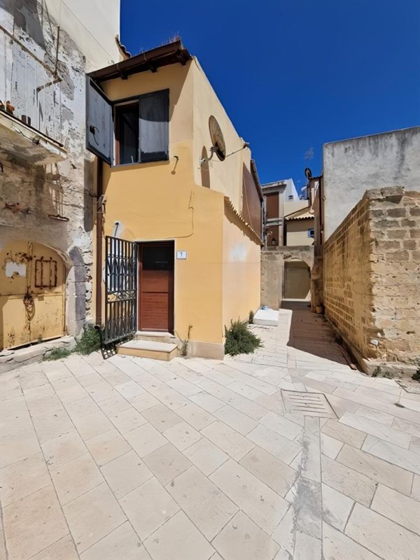 appartamento in vendita a Siracusa in zona Isola Ortigia