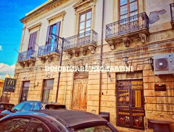 appartamento in vendita a Siracusa in zona Isola Ortigia