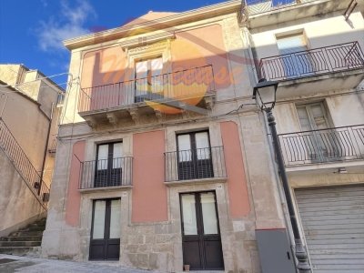 appartamento in vendita a Siracusa in zona Centro Città