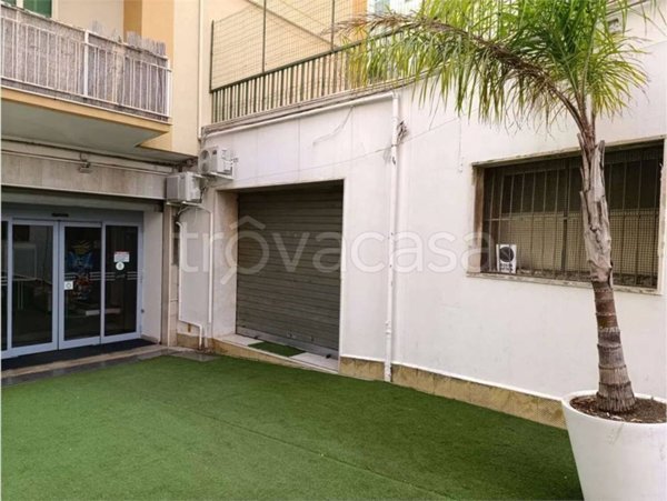 negozio in vendita a Siracusa in zona Centro Città