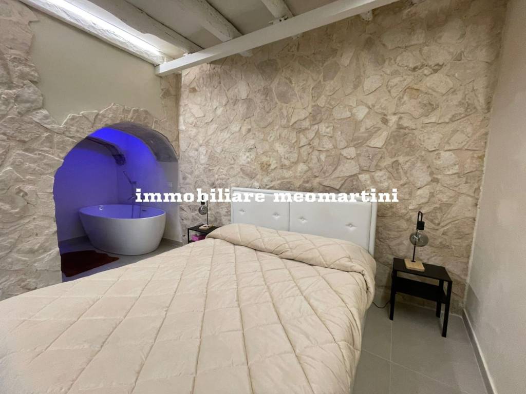 appartamento in vendita a Siracusa in zona Isola Ortigia
