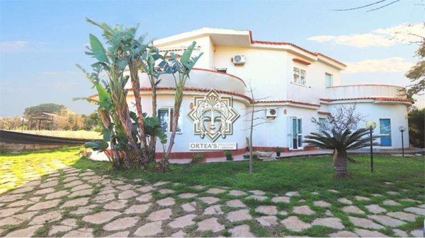 casa indipendente in vendita a Siracusa in zona Isola / Plemmirio