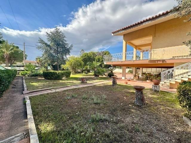 casa indipendente in vendita a Siracusa in zona Fontane Bianche