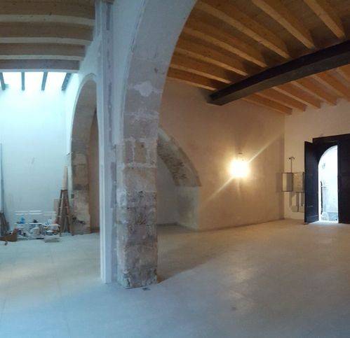 negozio in vendita a Siracusa in zona Isola Ortigia