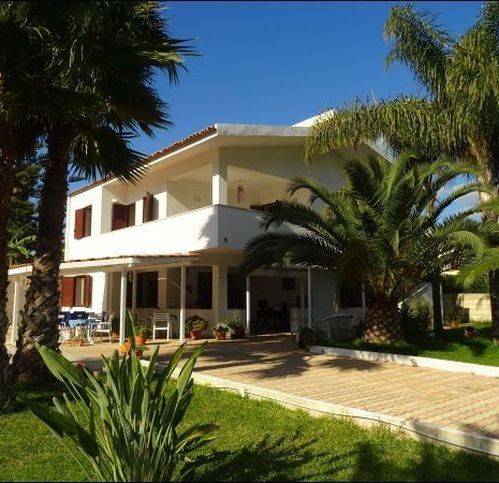 casa indipendente in vendita a Siracusa in zona Arenella