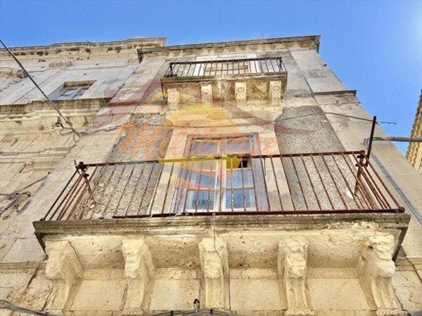 appartamento in vendita a Siracusa in zona Isola Ortigia