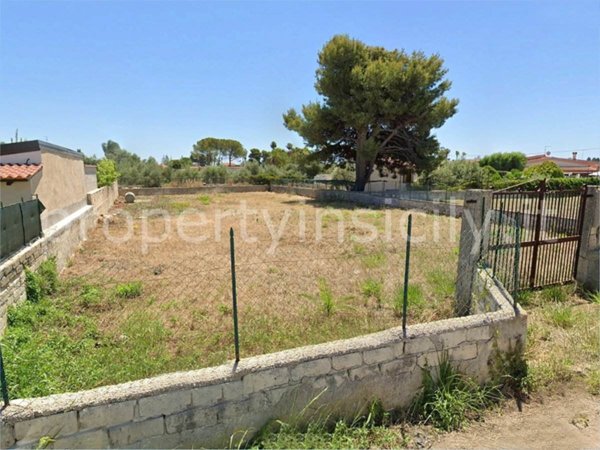casa indipendente in vendita a Siracusa in zona Fontane Bianche