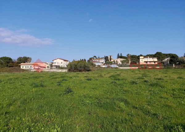 casa indipendente in vendita a Siracusa in zona Fontane Bianche