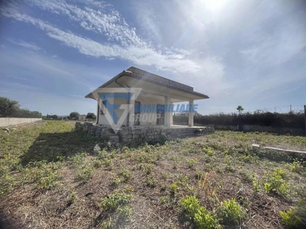 casa indipendente in vendita a Siracusa in zona Borgata