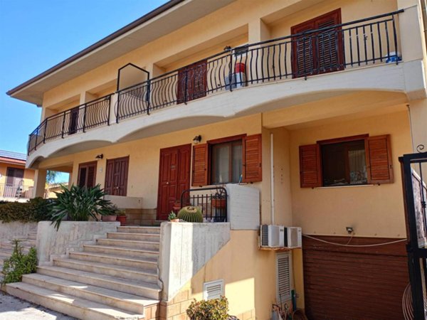 casa indipendente in vendita a Siracusa in zona Epipoli