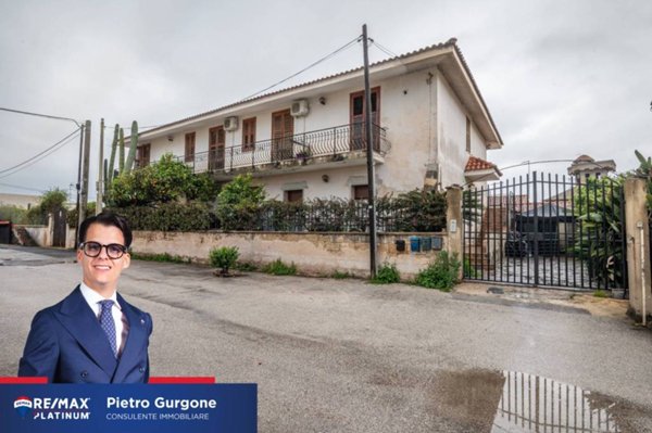 appartamento in vendita a Siracusa in zona Scala Greca