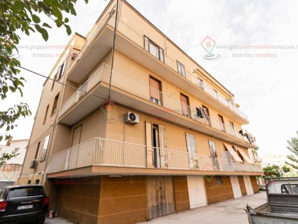 appartamento in vendita a Siracusa in zona Grottasanta