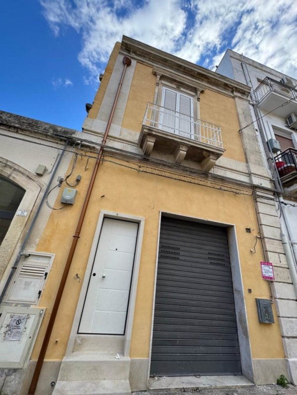 appartamento in vendita a Siracusa in zona Centro Città