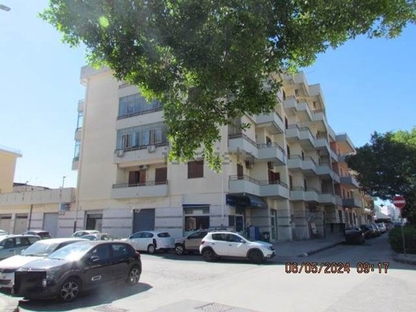 locale commerciale in vendita a Siracusa