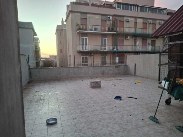 casa indipendente in vendita a Siracusa in zona Borgata