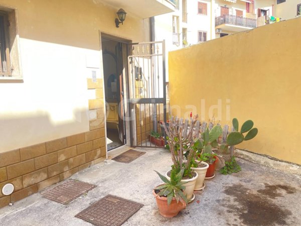 appartamento in vendita a Siracusa in zona Borgata