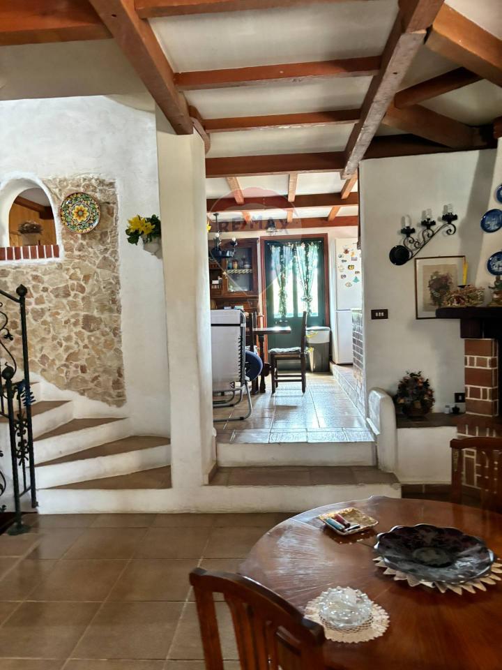casa indipendente in vendita a Siracusa in zona Ognina